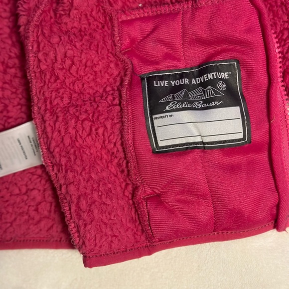 Girls Eddie Bauer Fuzzy Zip Up XXS size 4 Hot Pink - Picture 4 of 4